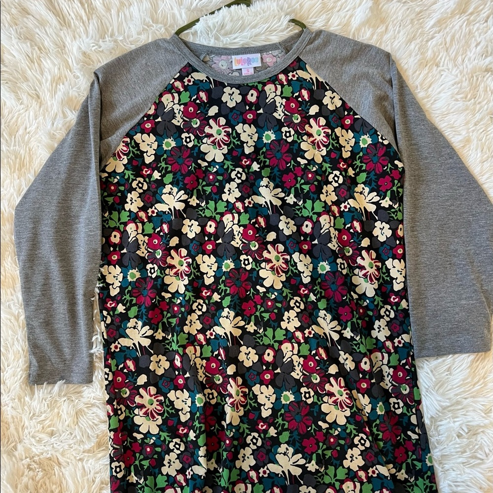 Size small floral randy